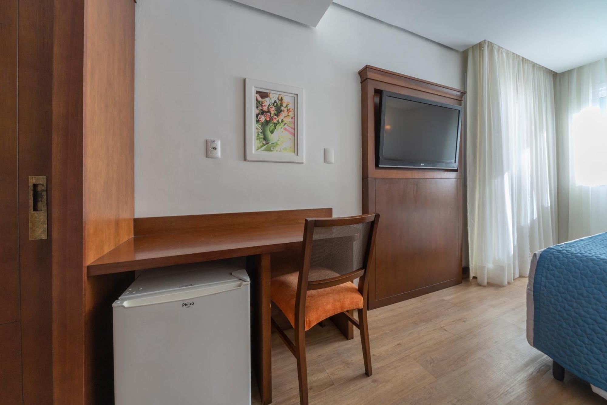 Hotel Monte Felice Centro กรามาโด ภายนอก รูปภาพ